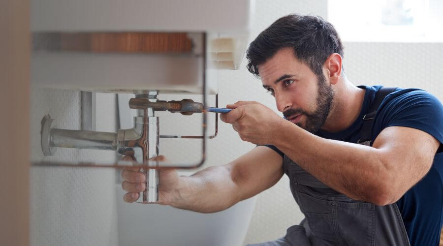 Professional water heater installation services in Linton, IN